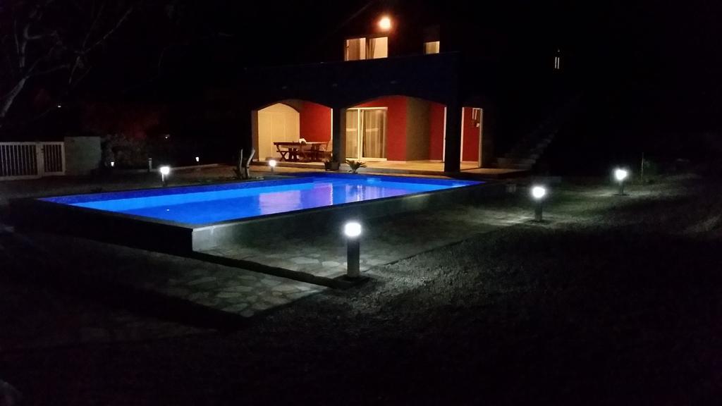House With Swimming Pool Blue Diamond Lejlighed Povljana Eksteriør billede